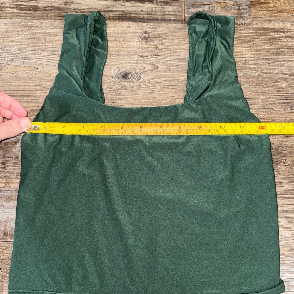 Aerie SMOOTHEZ Green Cropped Tank Top Buttery Soft Stretch Athleisure Women M - Picture 5 of 6